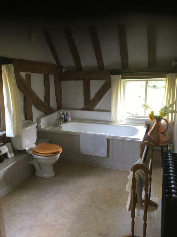 Bumble Cottage B&B Stradbroke Eksteriør bilde