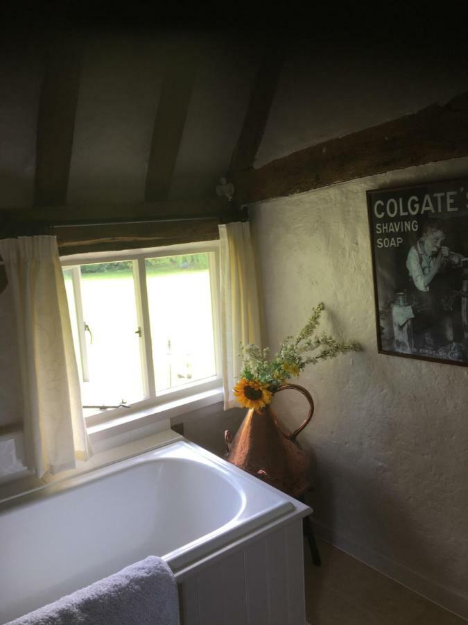 Bumble Cottage B&B Stradbroke Eksteriør bilde